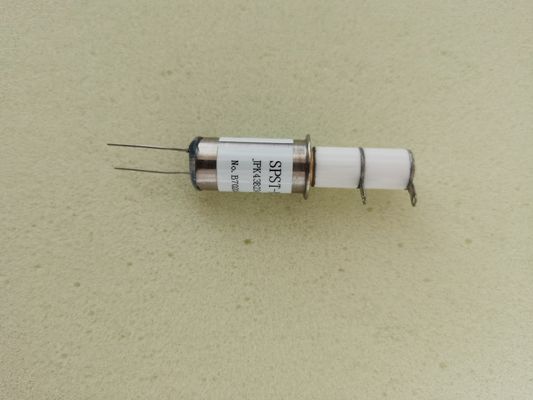 comprare SPST-NC 10KV DC JPK43B234 Interruttore di relé RF ad alta tensione 12V 25A per accoppiatore di antenna online manufacture